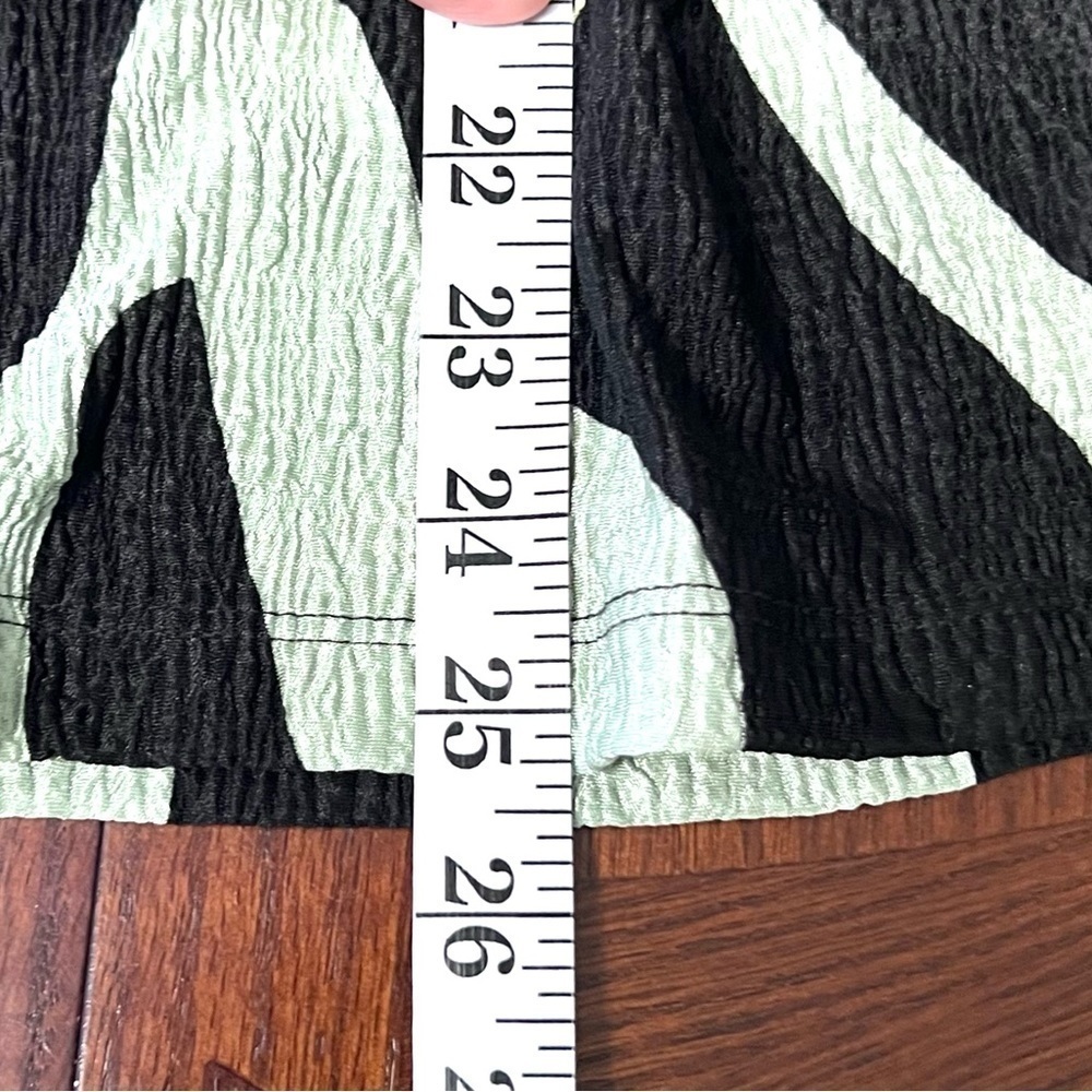 Jamie Sadock Textured Golf Top 1/4 Zip Sleeveless Abstract Neon Print Size M - Picture 10 of 10
